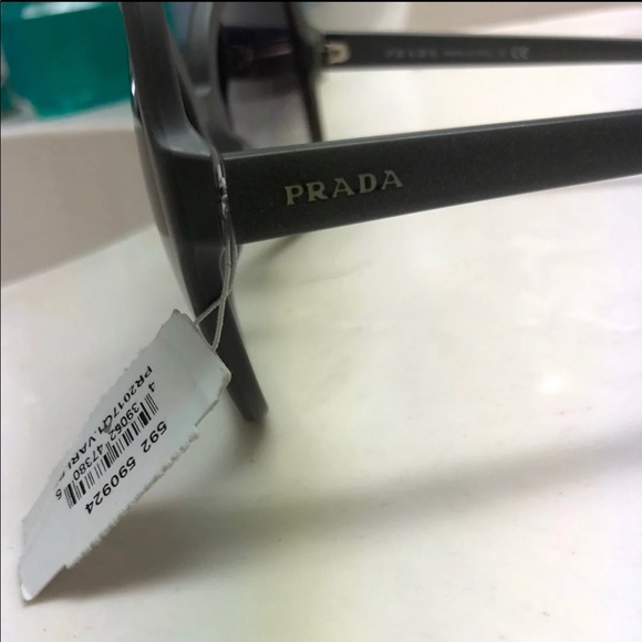 Sunglasses - Picture 2 of 3